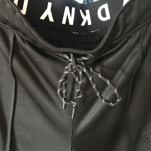 🔥DKNY Sport Logo Drawstring Pintuck Front - Picture 3 of 11